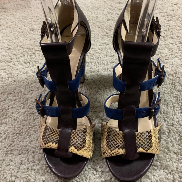 Womens VC SIGNATURE Vince Camuto BROWN BLUE SNAKE Gladiator HIGH Heel SANDALS 10 - Picture 5 of 8